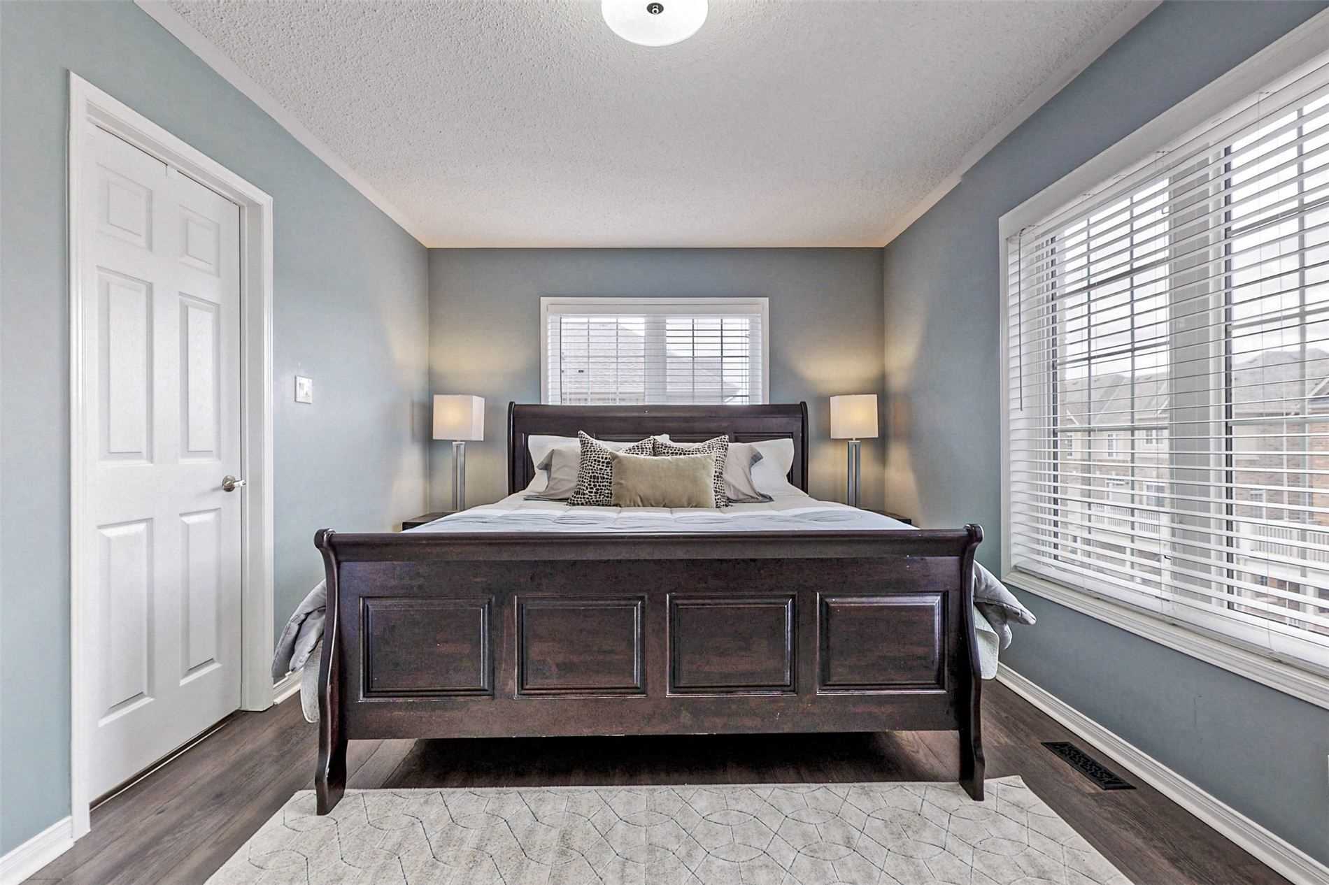 10 Promenade Tr