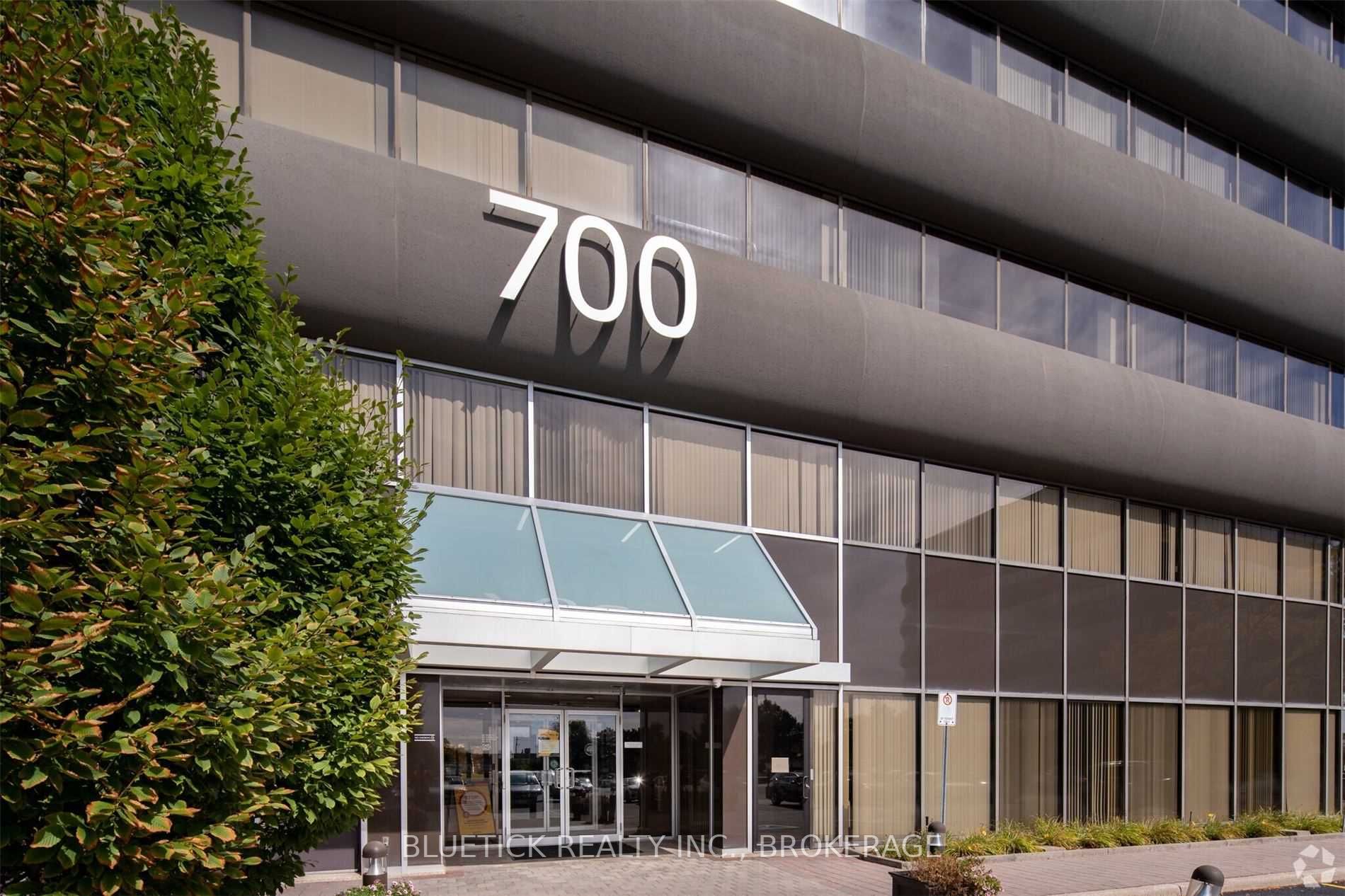 700 Dorval Dr, #704