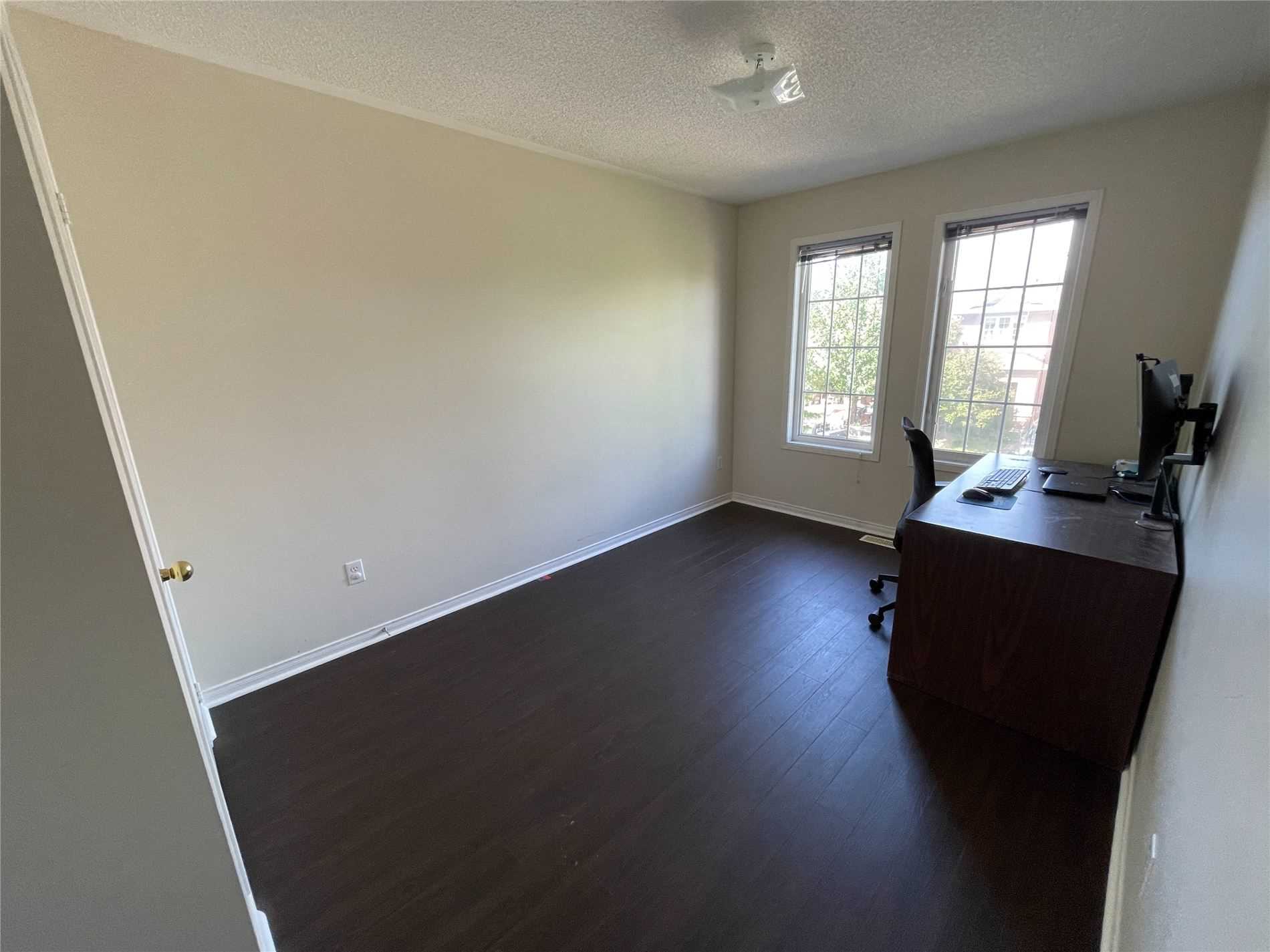 22 Trumpet Valley Blvd