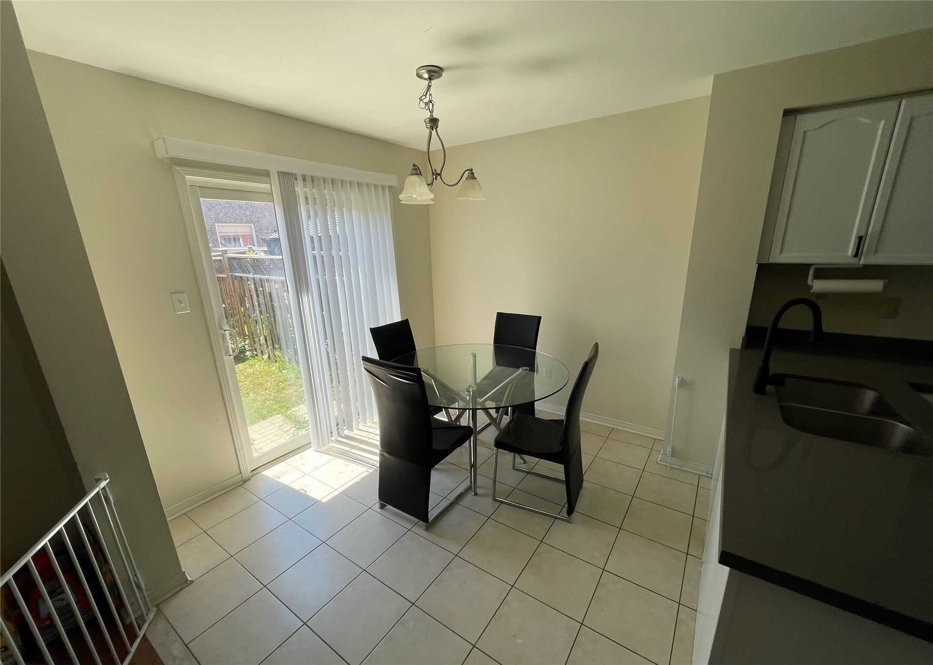 22 Trumpet Valley Blvd