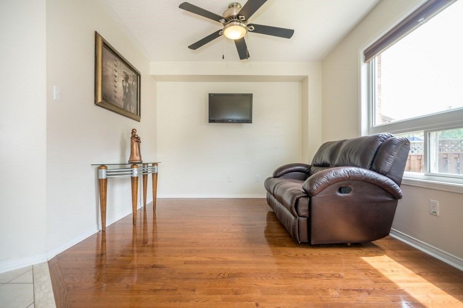 22 Trumpet Valley Blvd