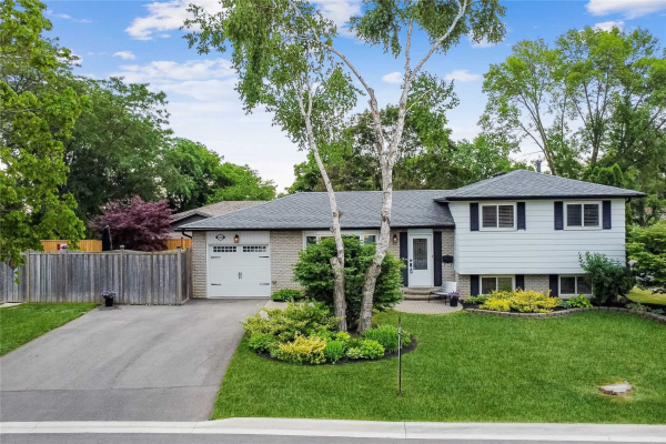 1314 Humphreys Cres, Burlington
