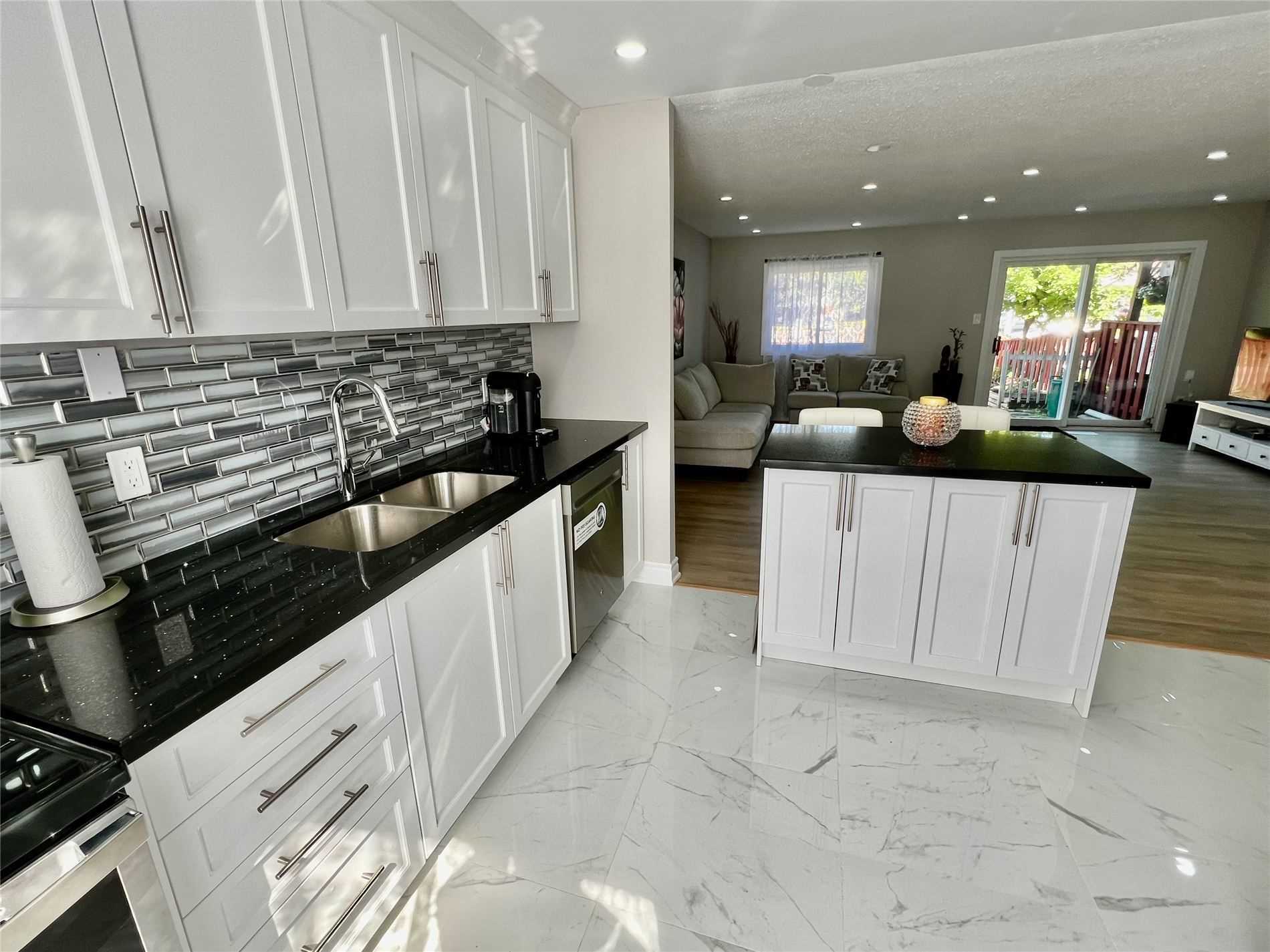 114 Kingham Rd, #7