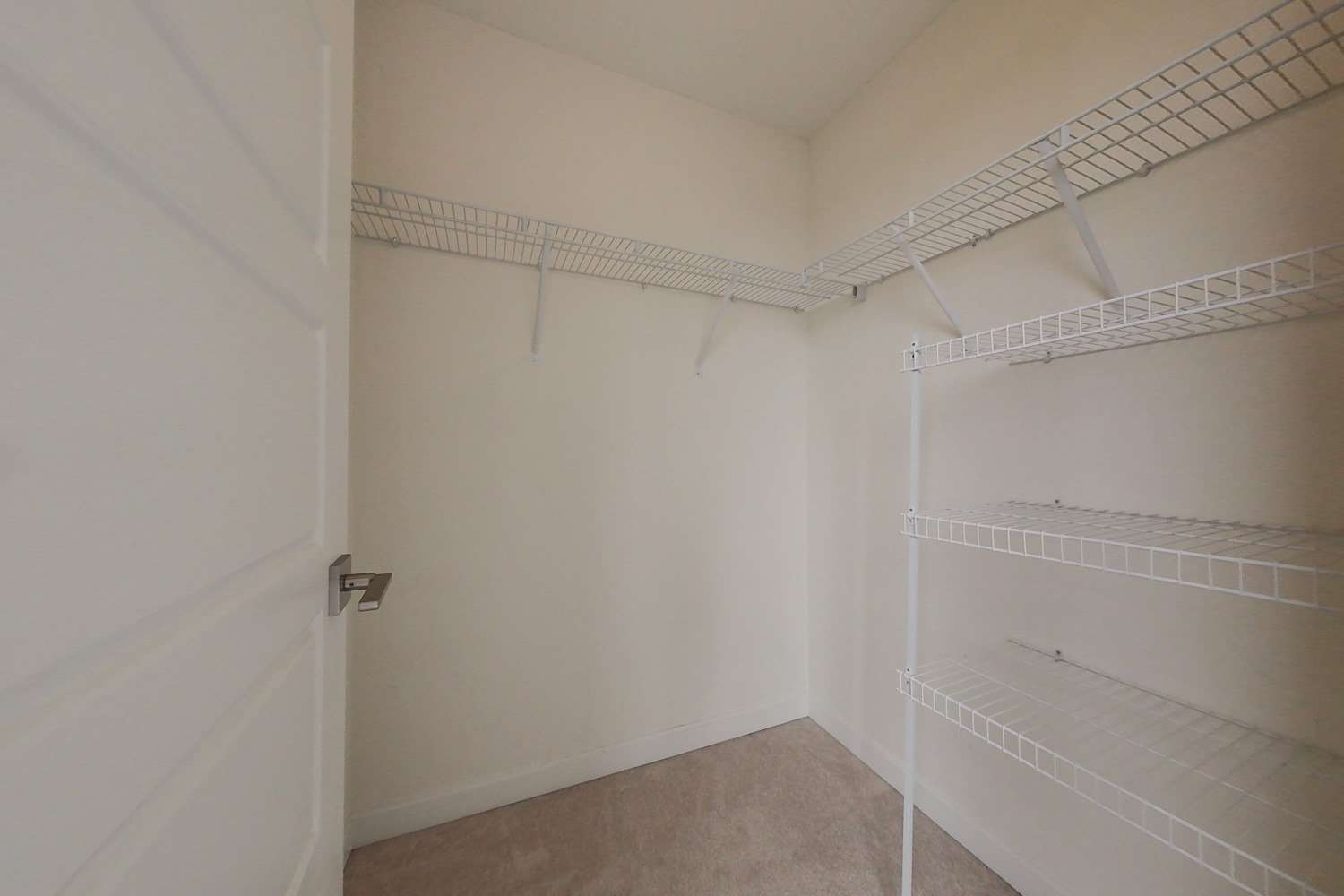3028 Creekshore Common, #111