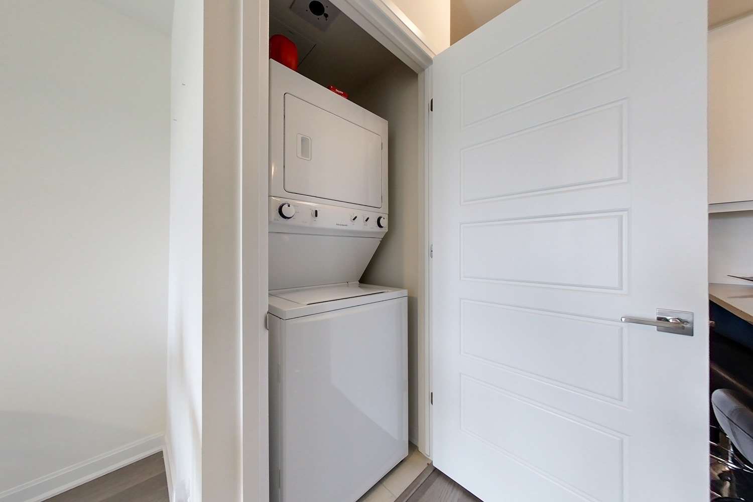 3028 Creekshore Common, #111