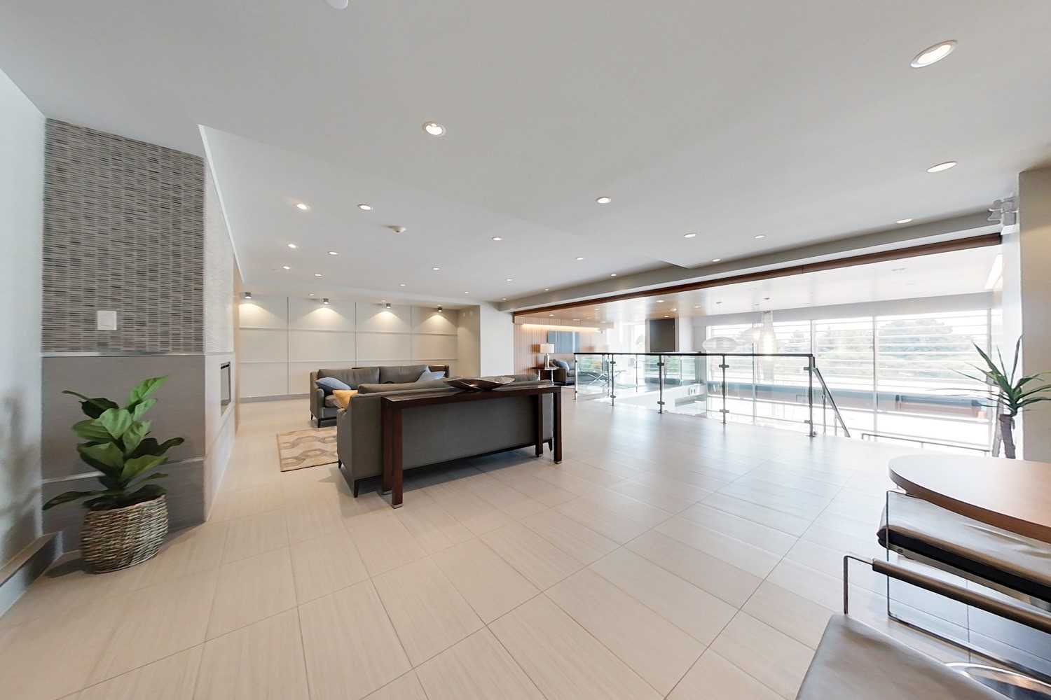 3028 Creekshore Common, #111