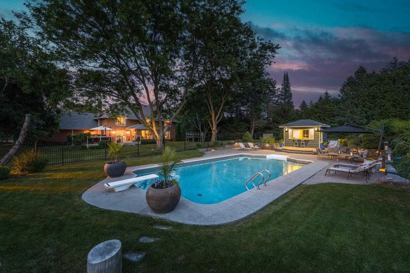 19 Wolf Cres