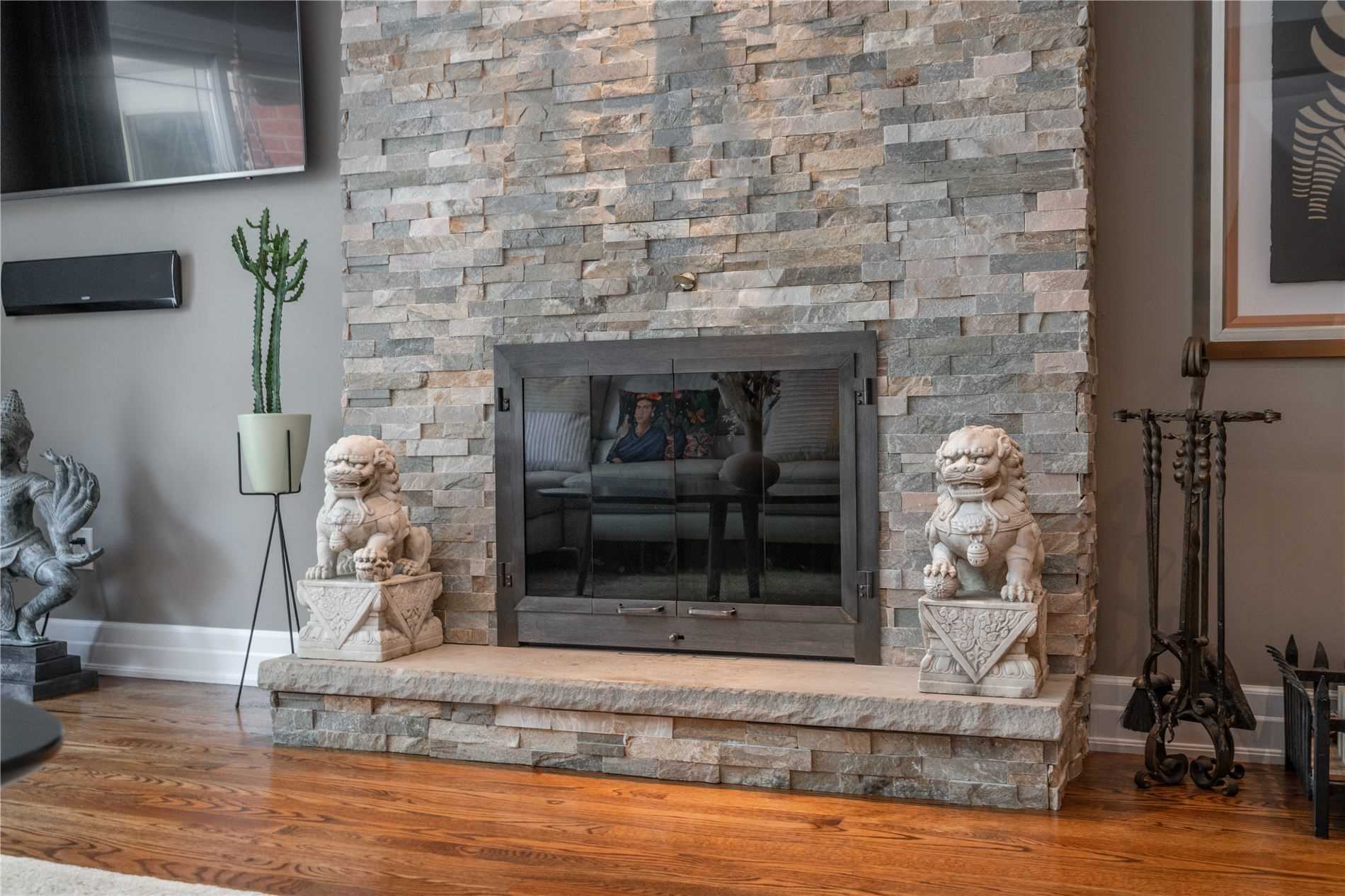 19 Wolf Cres