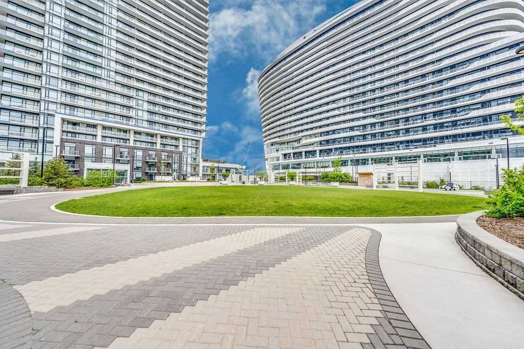 2530 Eglinton Ave W, #112