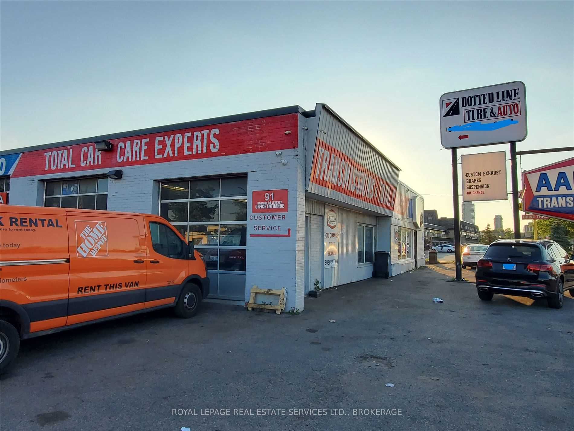 91 Kennedy Rd S, ## A&B