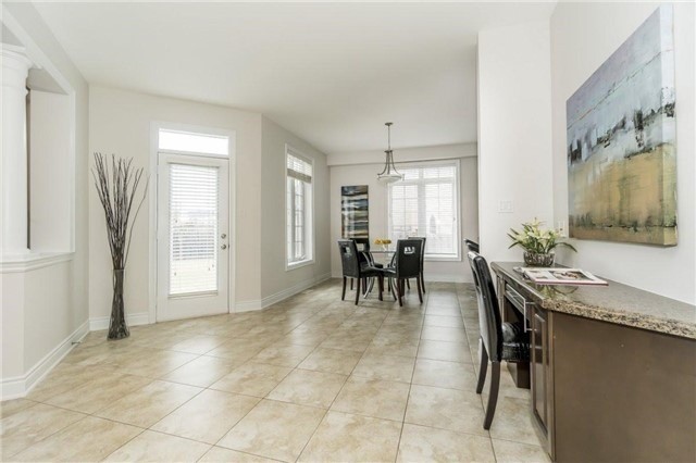 2425 North Ridge Tr