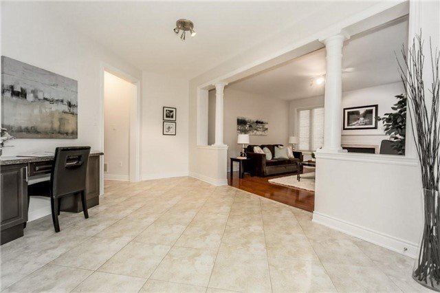 2425 North Ridge Tr