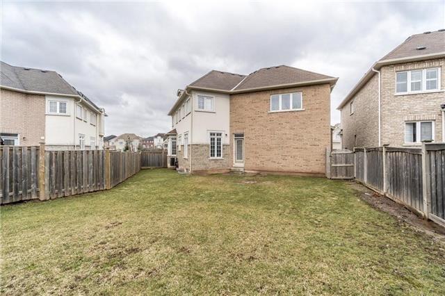 2425 North Ridge Tr