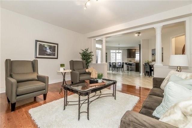 2425 North Ridge Tr