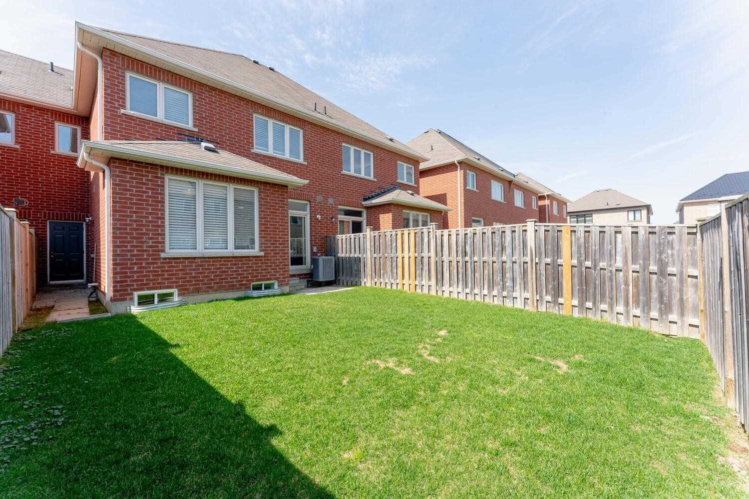 59 Totten Dr