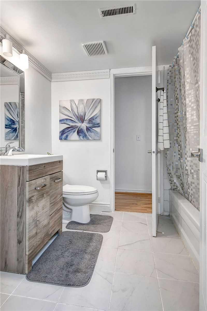 85 Bristol Rd E, #160