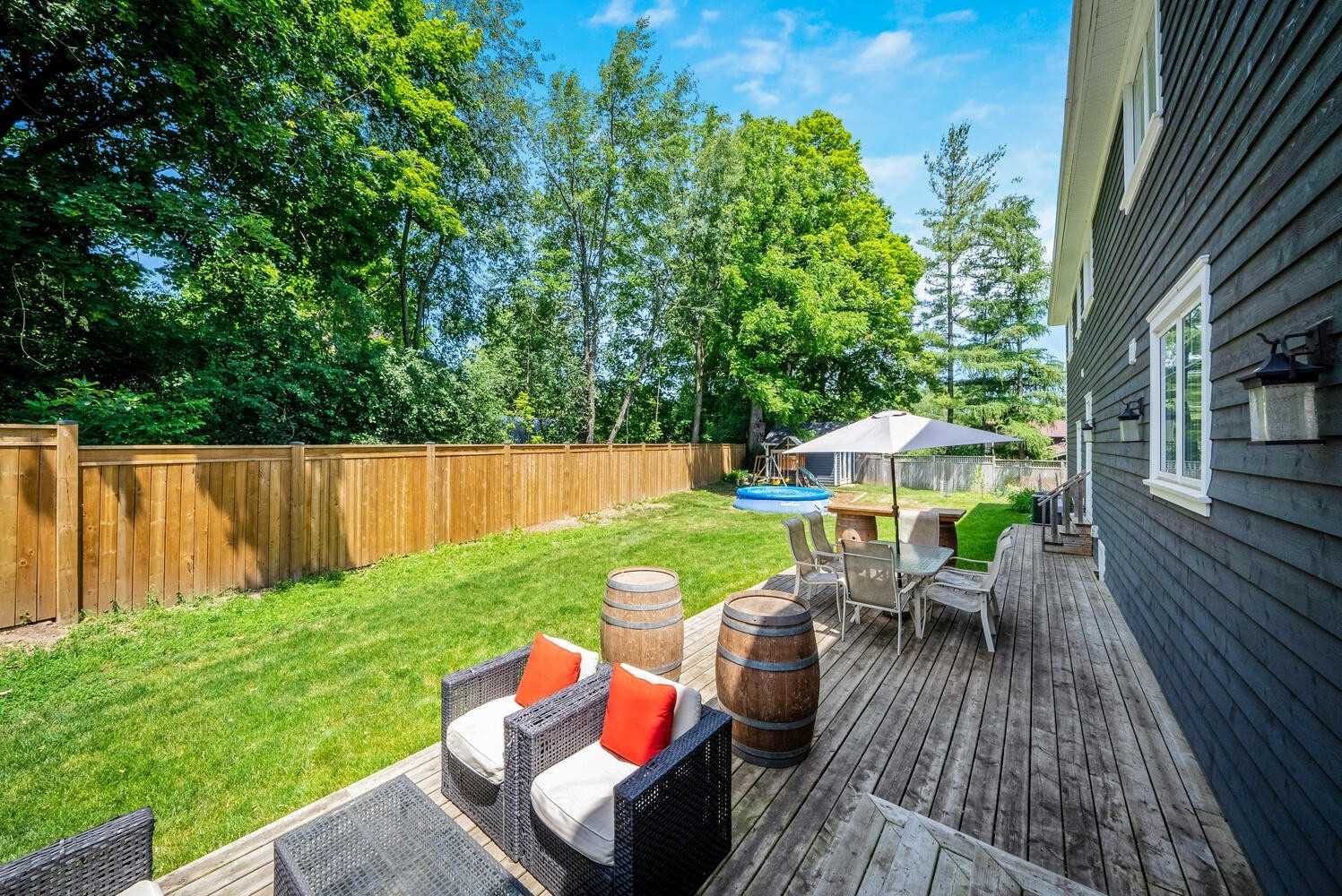 28 Glen Crescent Dr