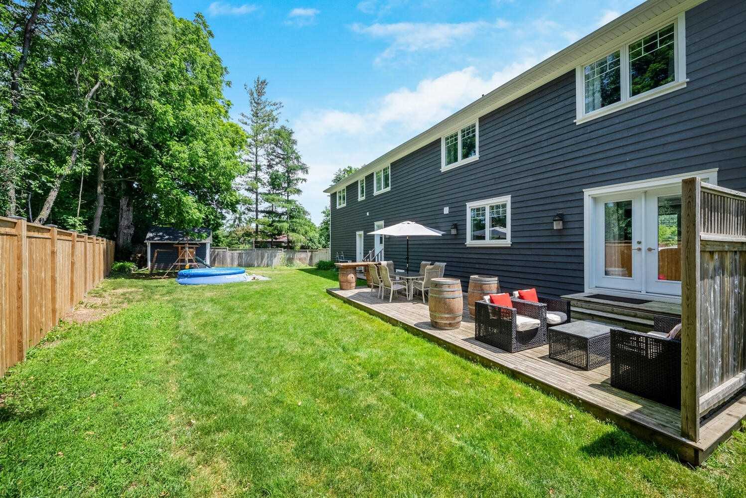 28 Glen Crescent Dr