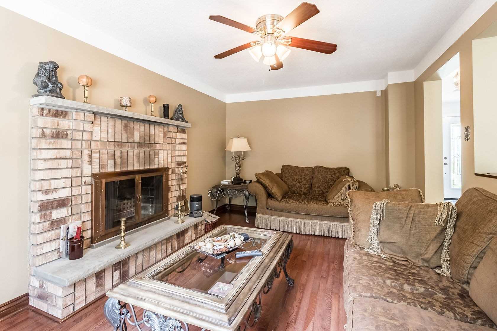 13 Ivan Ave