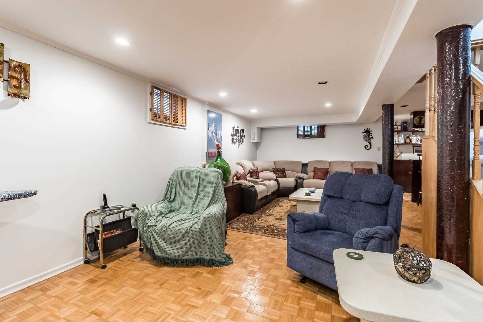 13 Ivan Ave