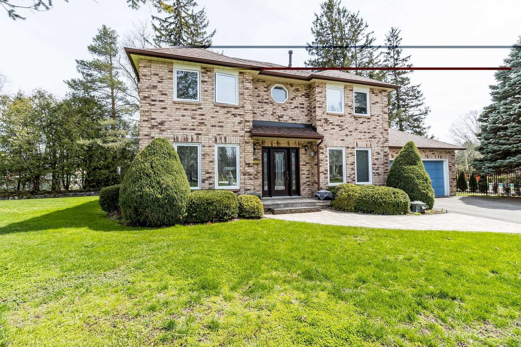 13 Ivan Ave