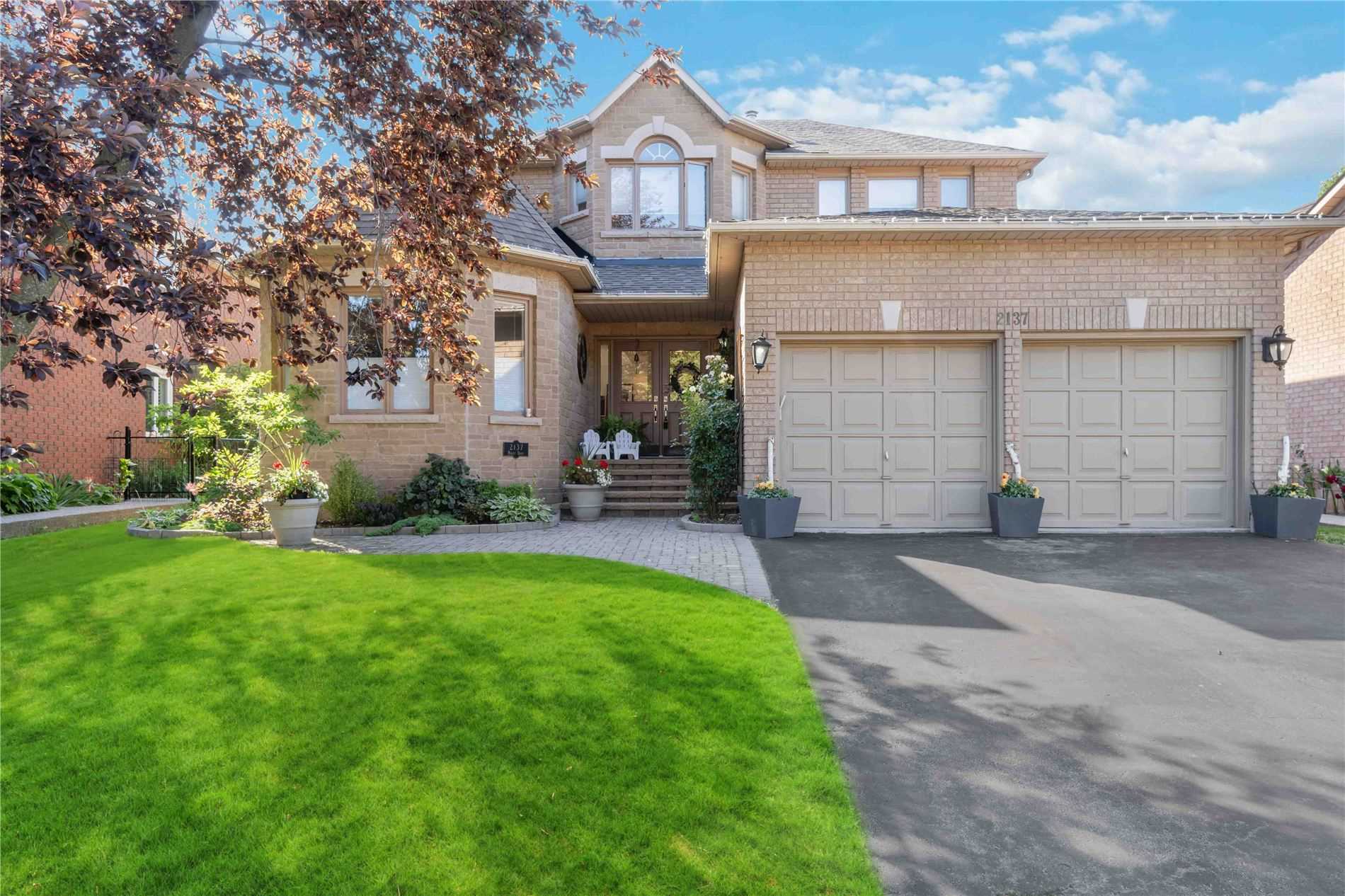 2137 Hurley Dr