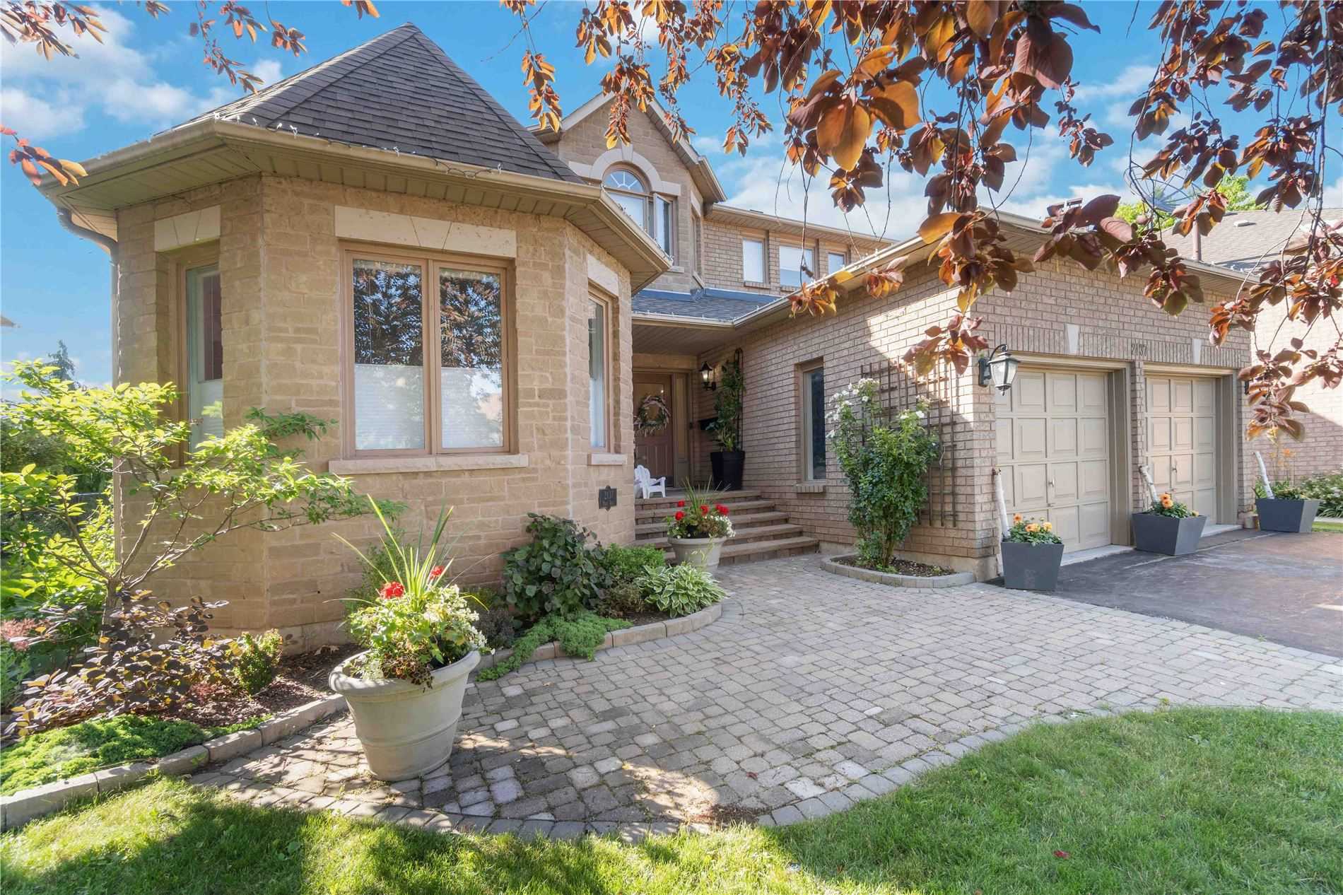 2137 Hurley Dr