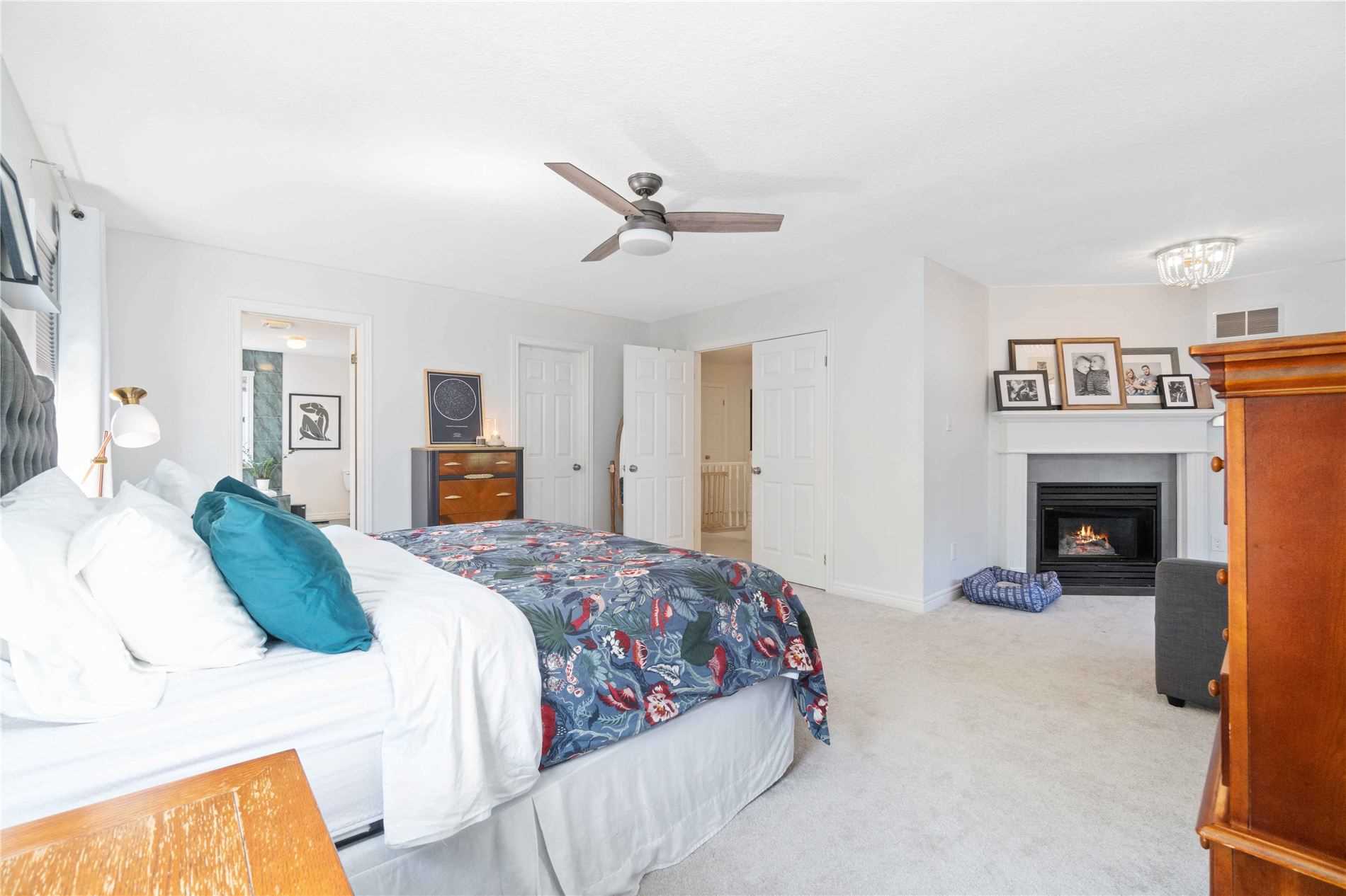 2137 Hurley Dr