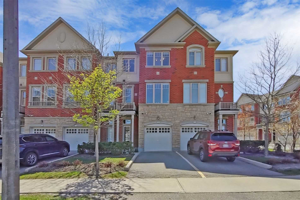 5700 Long Valley Rd, Mississauga