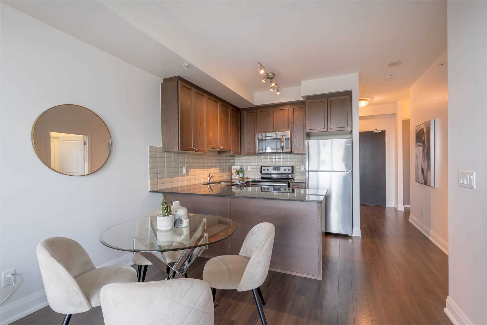 55 Yorkland Blvd, #704