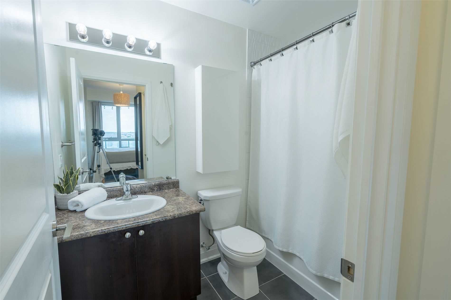 55 Yorkland Blvd, #704