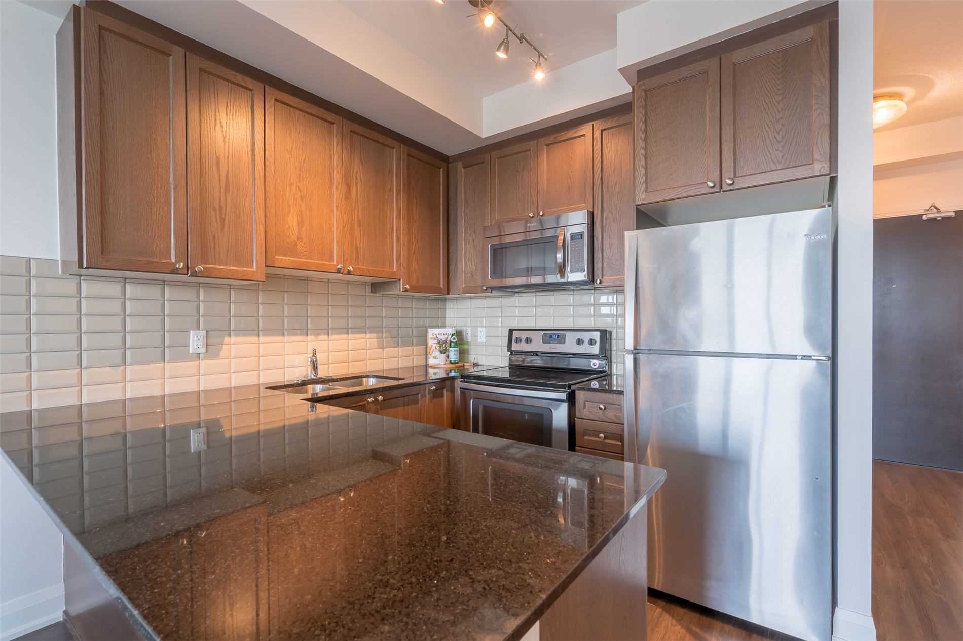55 Yorkland Blvd, #704