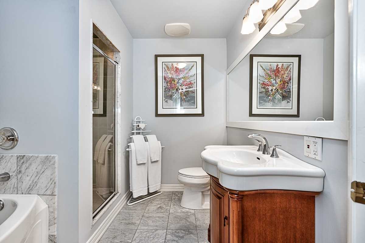 50 Old Mill Rd, #204
