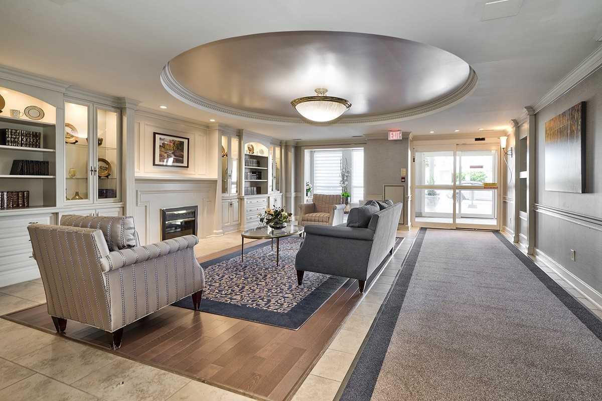 50 Old Mill Rd, #204