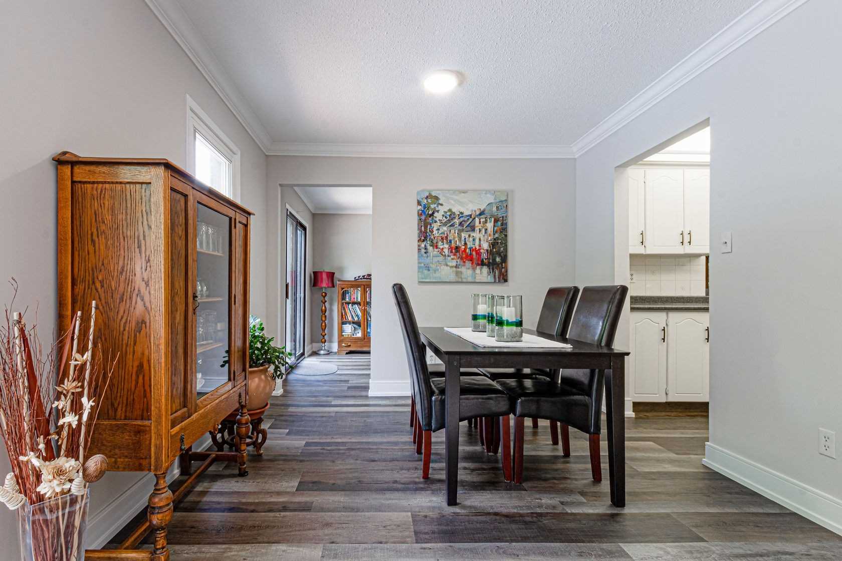 1060 Bridlewood Tr