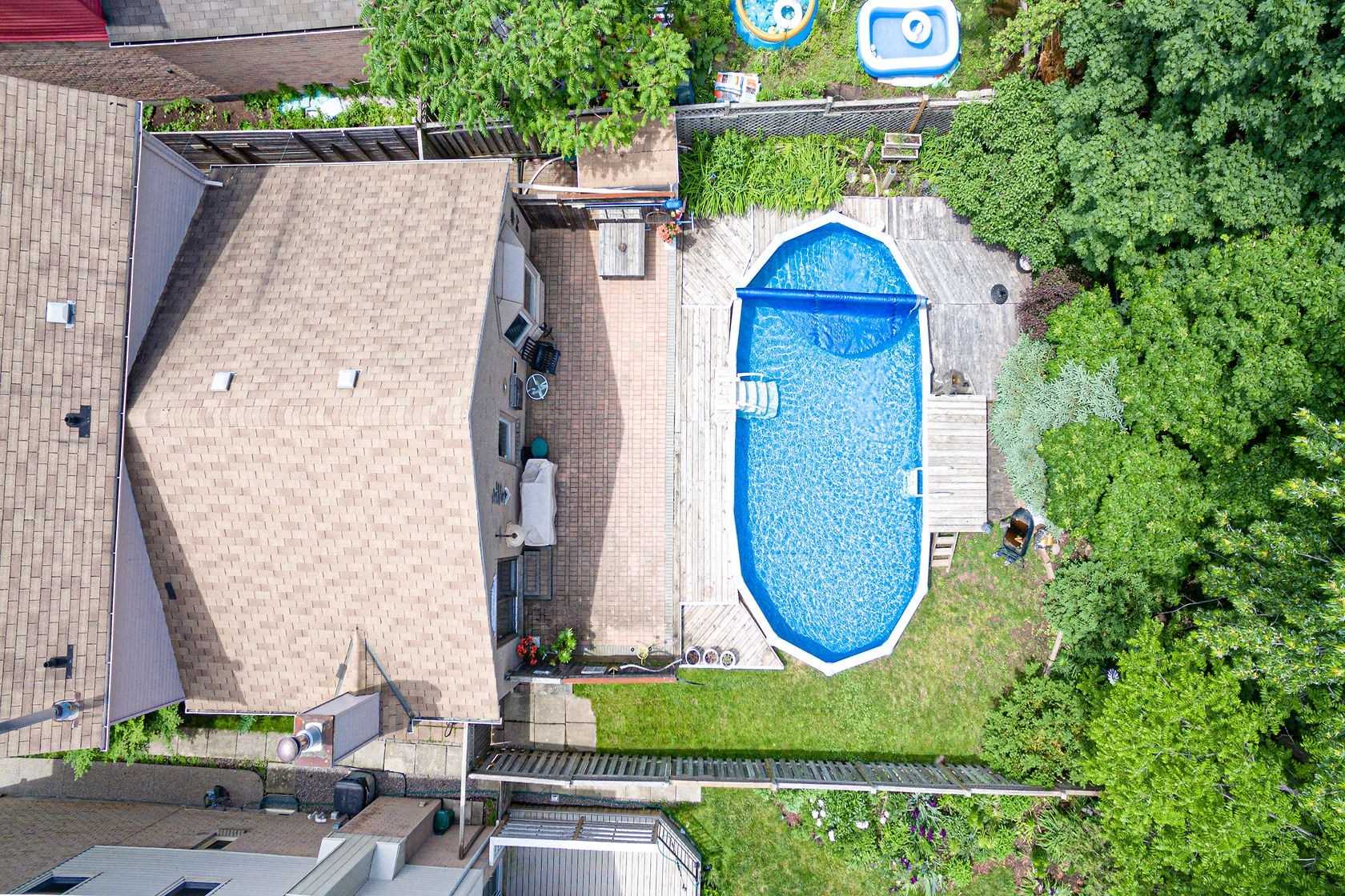 1060 Bridlewood Tr