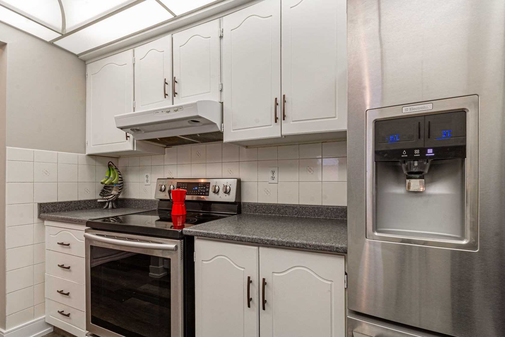 1060 Bridlewood Tr