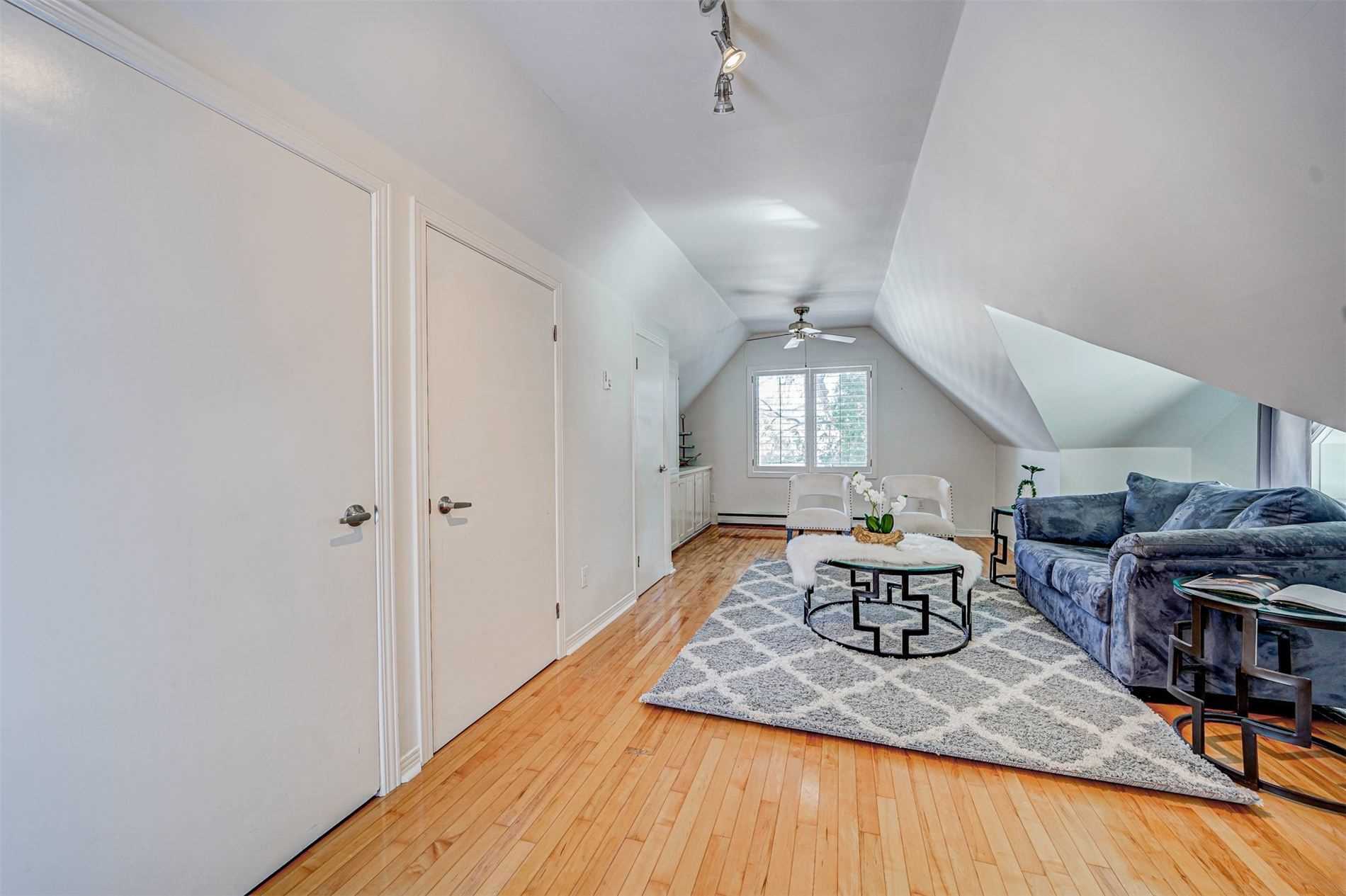 143 Balsam Dr