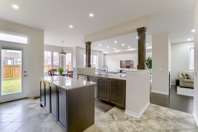 97 Fawnridge Rd