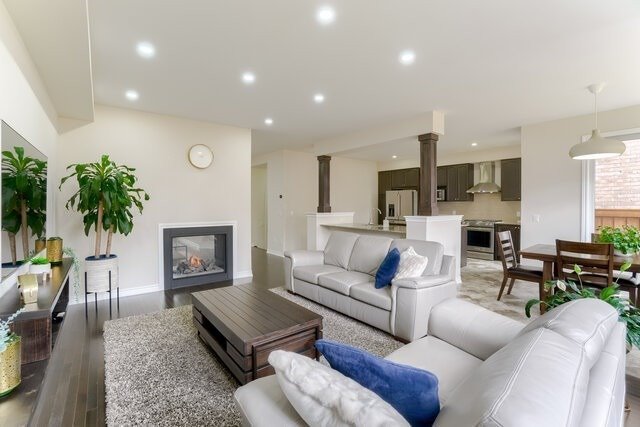 97 Fawnridge Rd