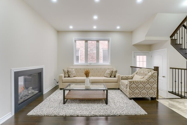97 Fawnridge Rd