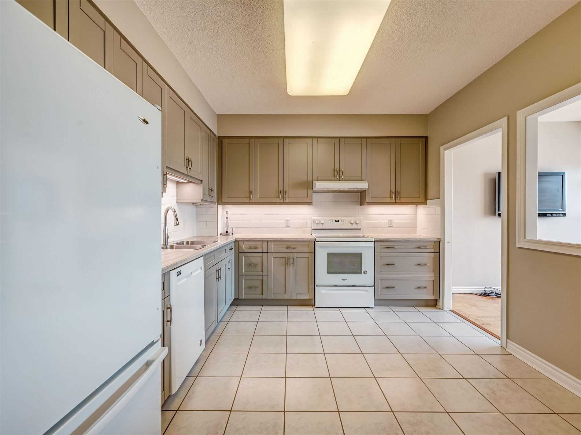 Listing W5702282 - Large Photo # 11