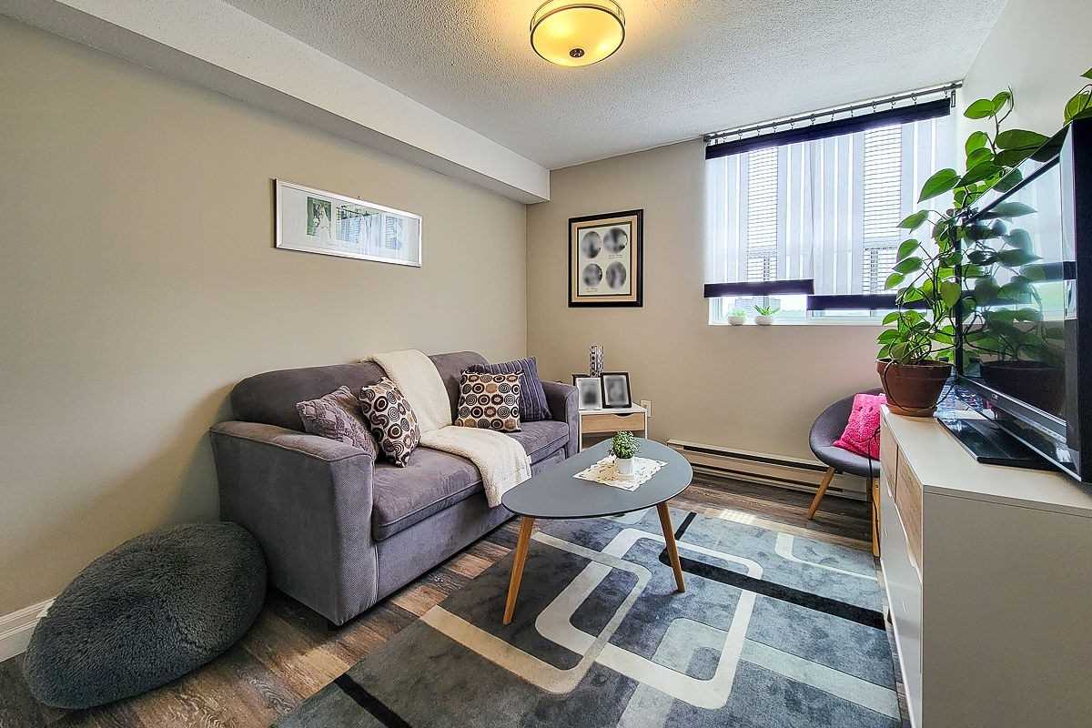 Listing W5702422 - Large Photo # 17