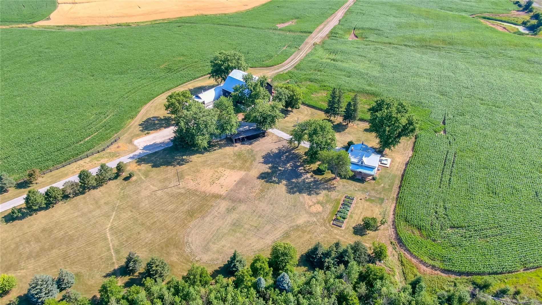 Listing W5702636 - Large Photo # 1