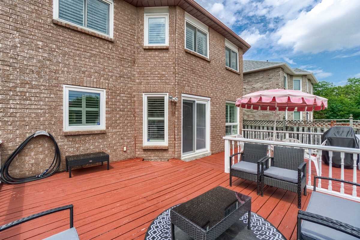 30 Blackwell Pl