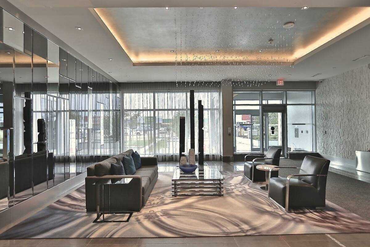 65 Speers Rd, #505