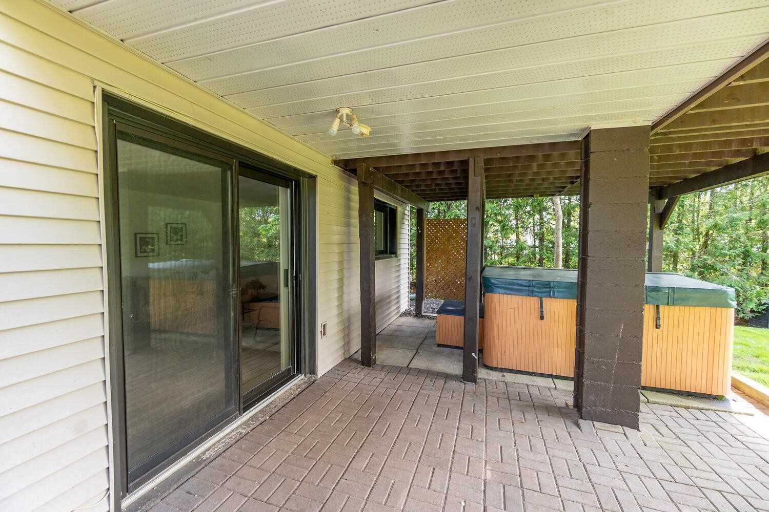 26 Munro St