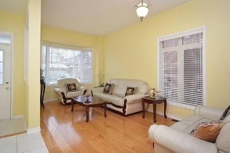 Listing W5707684 - Large Photo # 1