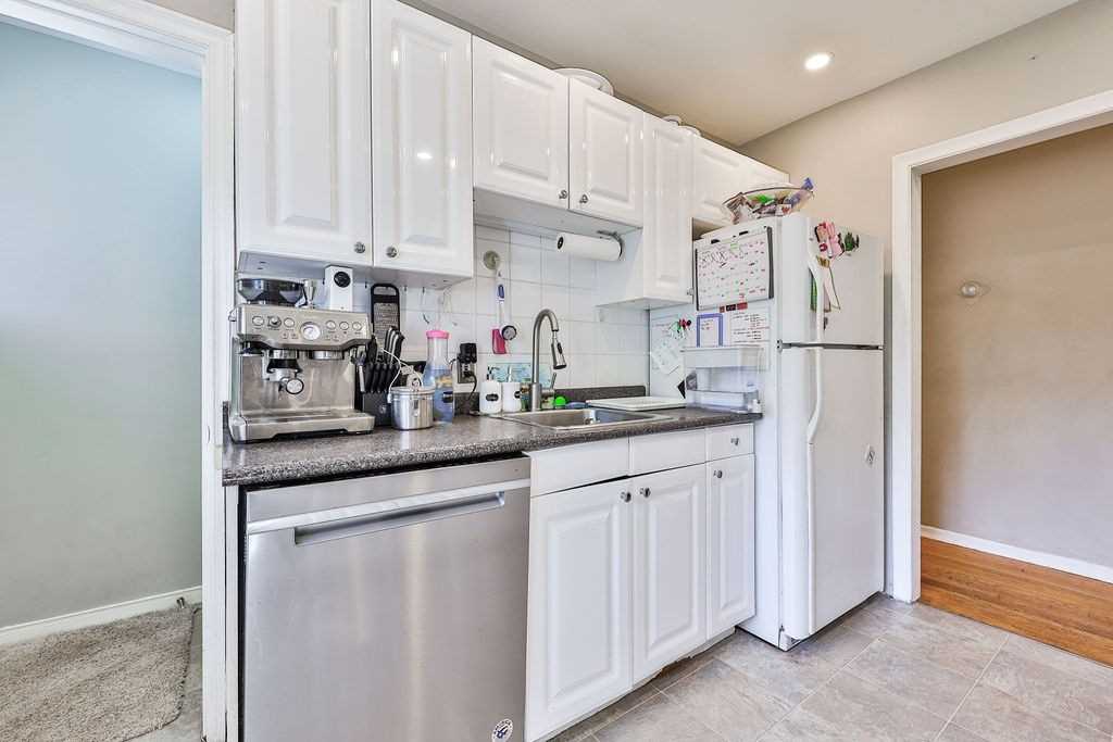 502 Sherin Dr
