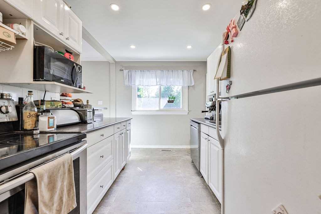 502 Sherin Dr